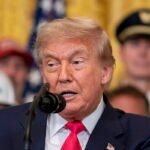 El Supremo entra al juego de Trump y limita los poderes de los tribunales para frenar sus medidas