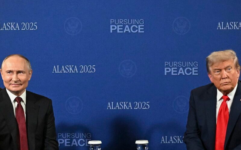«Hay progreso» pero «no hay acuerdo»: así dejó Putin a Trump sin nada en su alfombra roja