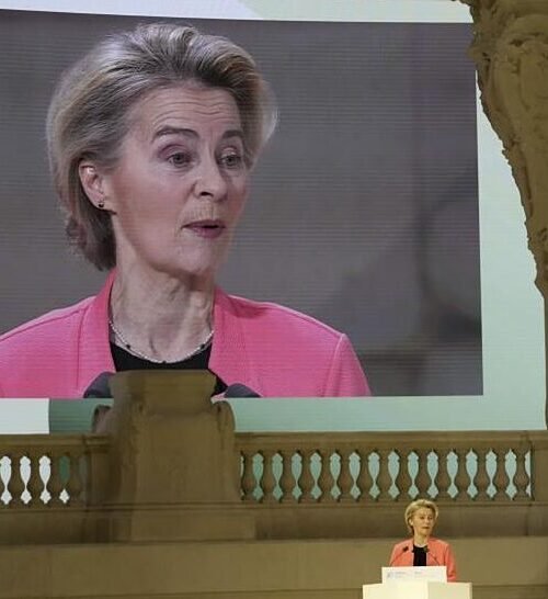 Los principales dirigentes europeos, con Sánchez excluido, consensúan su posición tras el fracaso de la cumbre