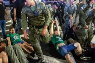 Israel se ‘detiene’ para pedir la vuelta de los secuestrados y un acuerdo de tregua