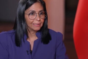 Los Rodríguez profundizan en el desmontaje de Maduro