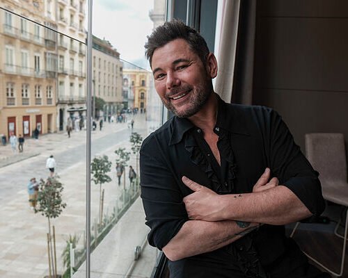 Miguel Poveda: «Me resisto a que los Burger King ocupen el lugar de la cultura»