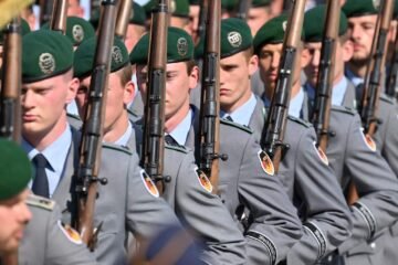 ¿Alemán, entre los 17 y los 45 años y con idea de marcharte del país una temporada? Debes informar al ejército