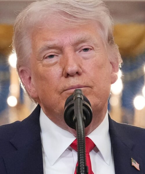 Trump vuelve a amenazar a Irán por el Estrecho de Ormuz:  «Quedan 48 horas antes de que se desate el infierno sobre ellos»