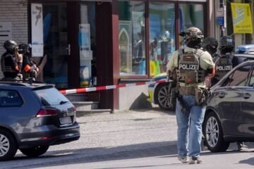 Unos atracadores toman rehenes en un banco de la ciudad alemana de Sinzig