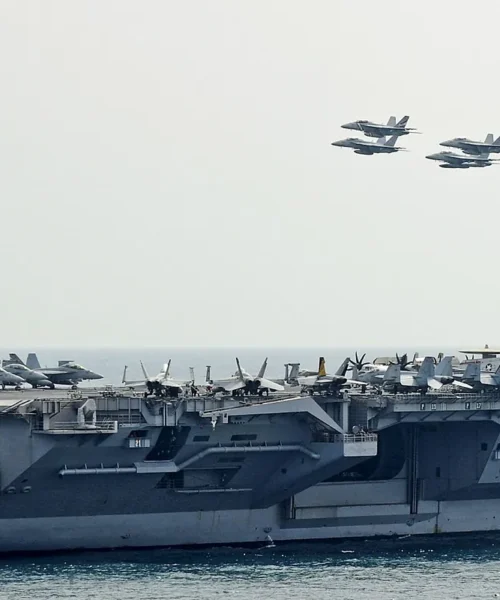 EEUU manda el portaaviones Abraham Lincoln a la costa de Cuba: «Nos dirán gracias, nos rendimos»