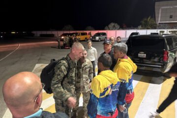 EEUU suspende sanciones a Venezuela y despliega efectivos militares tras los terremotos