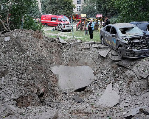 Al menos once muertos y más de cuarenta heridos en un nuevo gran ataque ruso a Kiev