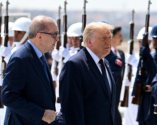 Trump promete levantar las sanciones contra Turquía, lo que le facilitará la compra de cazas F-35