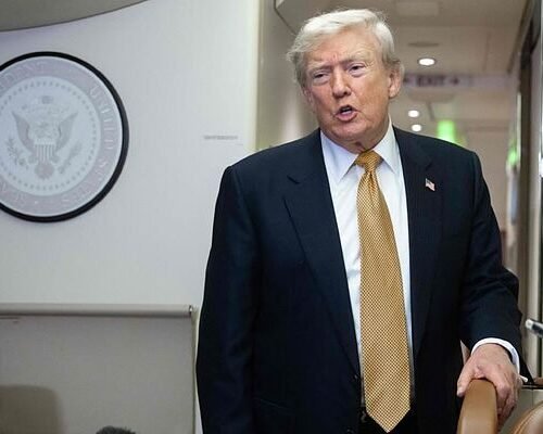 Trump, otra vez contra los medios: periodistas de The New York Times reciben citaciones judiciales tras una información sobre el nuevo Air Force One