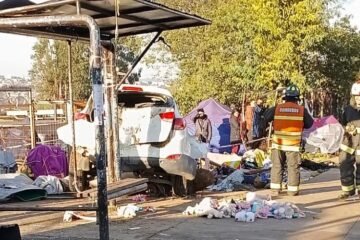 Un conductor atropella y mata a seis personas en un mercado callejero de Viña del Mar (Chile)