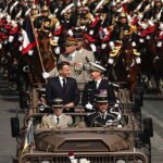 Macron pasa revista a soldados de 35 países en el desfile del «despertar estratégico» de Europa