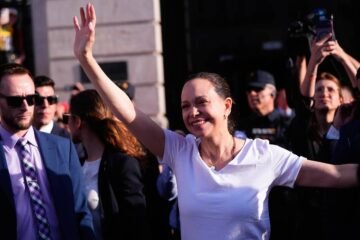 Machado y Edmundo convocan una cumbre opositora de urgencia tras hacerse pública la hoja de ruta entre Washington y Caracas