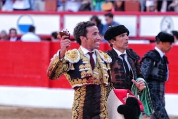 David de Miranda levanta el triunfo a puro huevo y Borja Jiménez pone el toreo en Santander