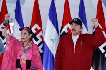 Daniel Ortega, «en la diana», tras quitarse la última careta