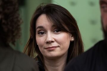 Francia expulsa a la ex directora de Russia Today en el país por propaganda del Kremlin