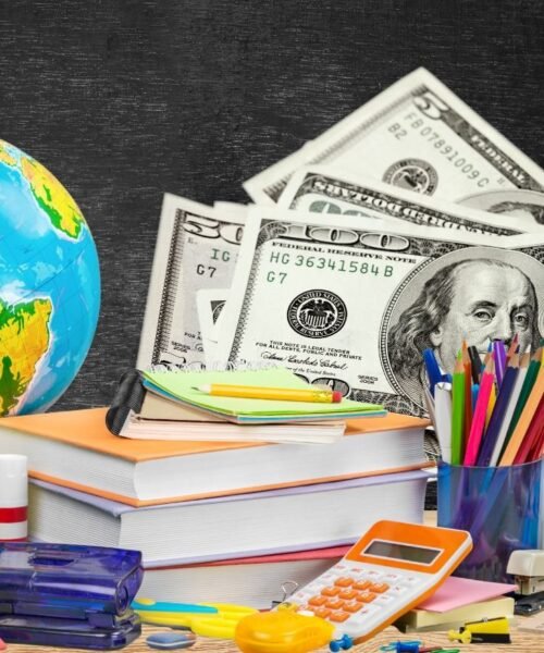 Hacienda anuncia días exentos del pago de IVU en artículos escolares