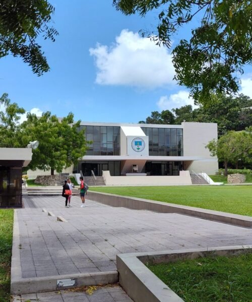 Rectora de Cayey rechaza queja de sindicato