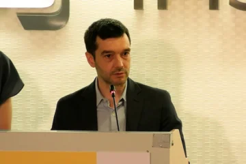 Pablo Bustinduy, sobre la amenaza de Trump a España: «No somos vasallos de nadie»