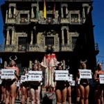 PETA denuncia que la tauromaquia en los Sanfermines es una «burla a los valores católicos»