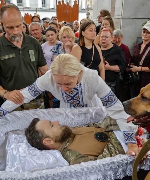 Ucrania llora al arqueólogo Oleksi Yúkov, el «recolector de almas»
