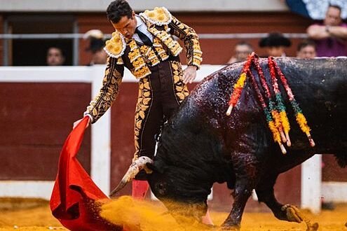 Oreja para Daniel Luque y Borja Jiménez en el cierre de Logroño