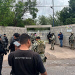 Dos hermanos de 18 años ex alumnos de un instituto asesinan a machetazos a la subdirectora del centro en el norte de México