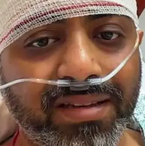 El piloto indio, considerado un héroe, recuerda el ataque en la cabina de un avión de Flydubai: «Estaba luchando por mi vida»