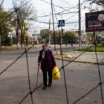 Ucrania y Rusia respetan el alto el fuego de Melania en Oleshky y comenzarán mañana las evacuaciones